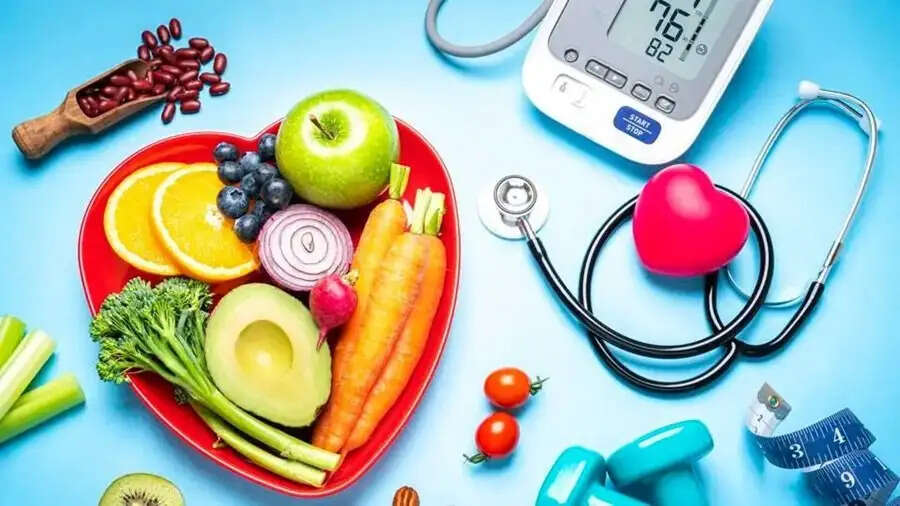 Health Tips- क्या आपका ब्लड प्रेशन अक्सर हाई हो जाता हैं, कंट्रोल करने के लिए डाइट में शामिल करें ये ड्राई फ्रूट्स