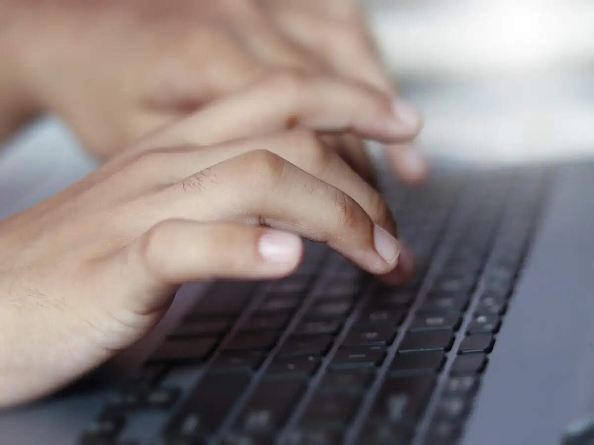 Laptop Shortcuts- ये शॉर्टकट तरीके बदल देंगे लैपटॉप चलाने का तरीका, जानिए इनके बारे में