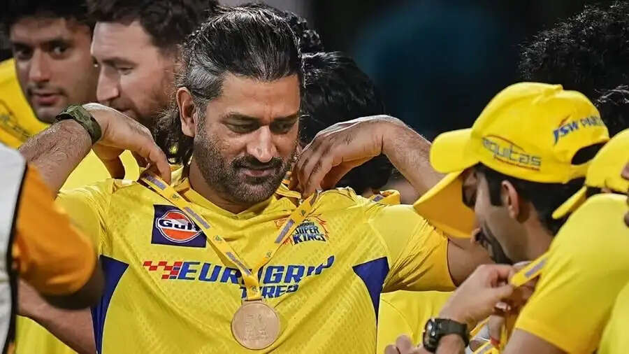 Sports News-&nbsp;धोनी लोगो बिरयानी खिलाकर कमाएंगे करोड़ो रूपए, जानिए कैसे
