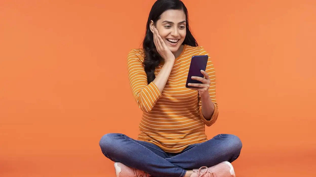 Mobile Number Update in Bank- अब नहीं जाना पड़ेगा बैंक खाते में मोबाइल नंबर अपडेट कराने, इस आसन प्रोसेस से घर से करें ये काम