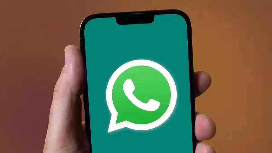WhatsApp Update- व्हाट्सएप चलाने के देने होगें पैसे, जानिए इसके बारे में