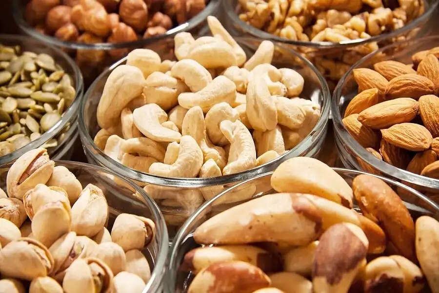 Health Tips-क्या आपको पता हैं किस ड्राई फ्रूट में होता हैं सबसे ज्यादा प्रोटीन, चलिए जानें