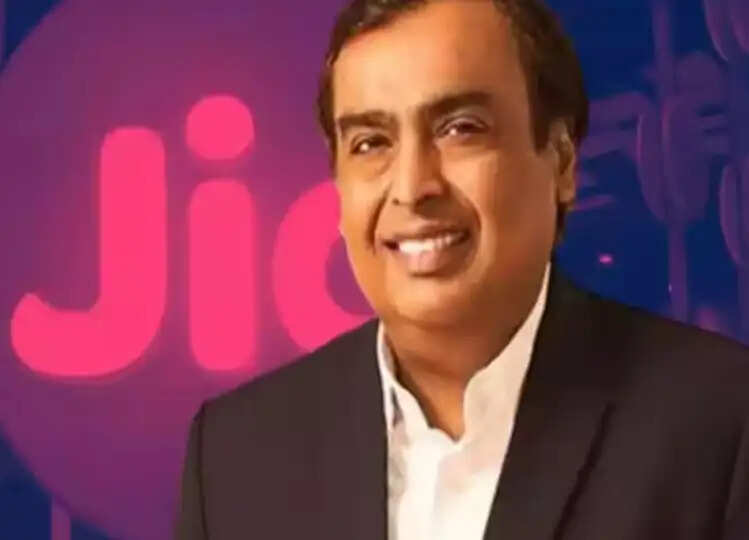 मुकेश अंबानी का मास्टरस्ट्रोक, रिलायंस डिजिटल भारी छूट पर बेच रहा iPhone 16, कीमत सिर्फ इतनी...
