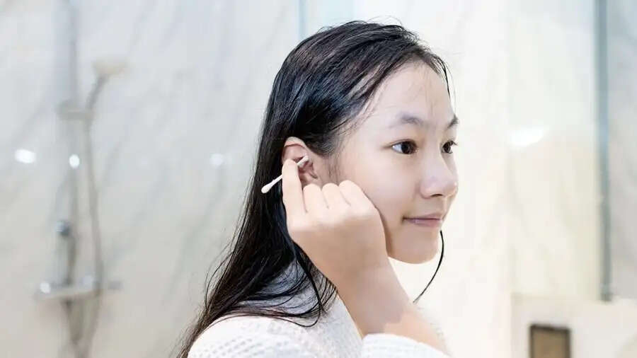 Ear Care Tips-&nbsp;सर्दी की वजह से कान में दर्द हो रहा हैं, अपनाएं ये उपाय