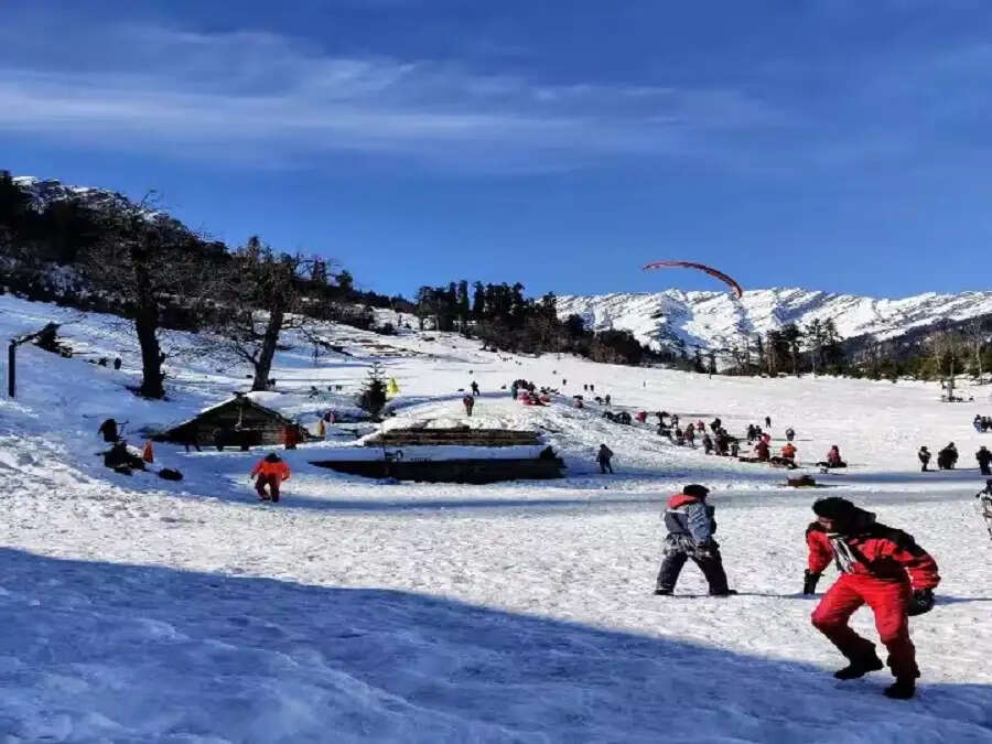 Travel Tips-  गर्मी में भी ठंडी रहती हैं भारत की ये जगह, जानिए इनके बारे में