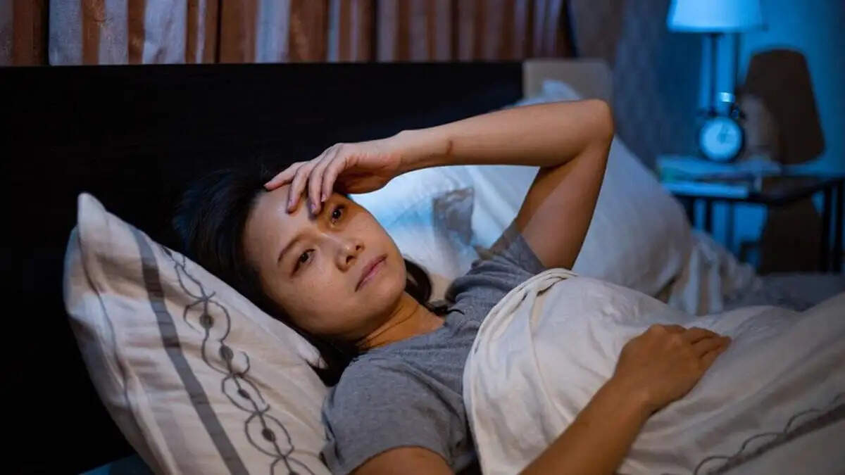 Health Tips- शरीर में इस विटामिन की कमी से नहीं आती हैं नींद, जानिए इसके बारे में