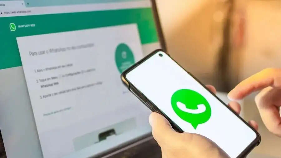 WhatsApp Update- व्हाट्सएप पर आया नया फीचर, नए ग्रुप मेंबर भी पढ़ा पाएंगे पुराने चैट