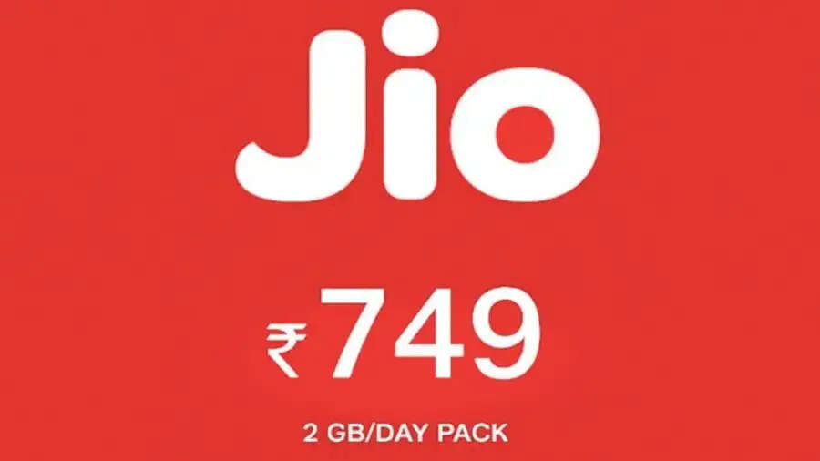 Recharge Plan- Jio&nbsp;केवल 749 में दे रहा हैं इतने फायदें, जानिए इसके बारे में पूरी डिटेल्स