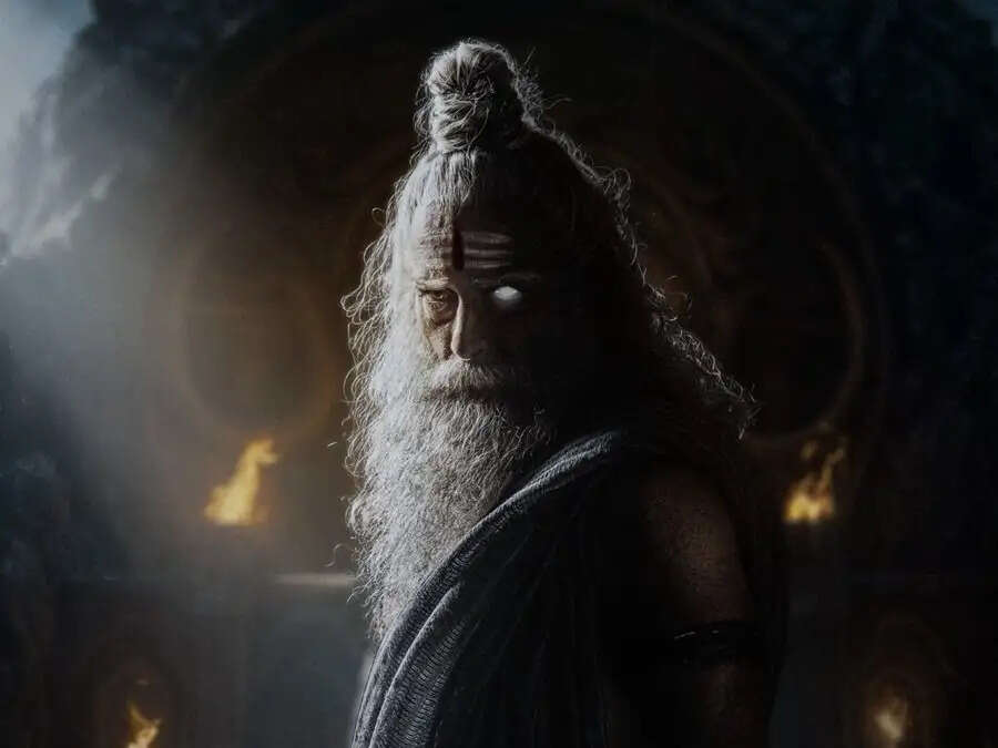 Entertainment News-&nbsp;साउथ की इस फिल्म असुर गुरुर का रोल प्ले करें बॉलीवुड प्रिंस अक्षय खन्ना, जानिए पूरी डिटेल्स