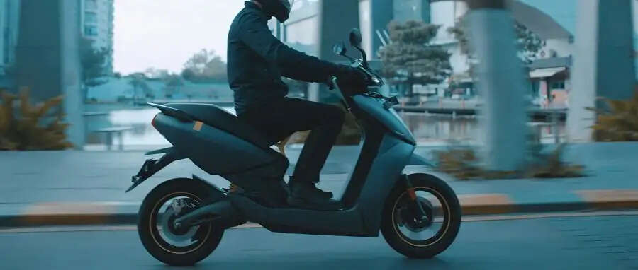 Electric Scooter-&nbsp;आपकी इन गलतियों की वजह इलेक्ट्रिक स्कूटर की रेंज हो जाती हैं कम, जानिए पूरी डिटेल्स
