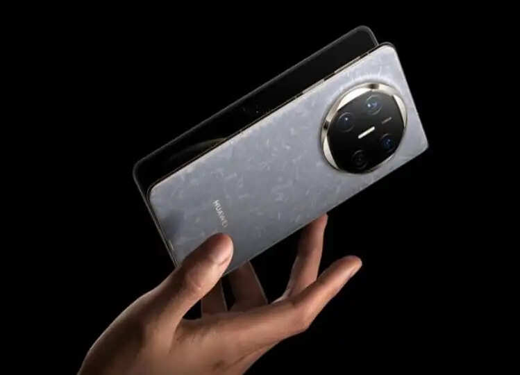 ग्लोबली लॉन्च हुआ Huawei Mate X6 फोल्डेबल स्मार्टफोन, 6 जनवरी से शुरू होगी डिलीवरी