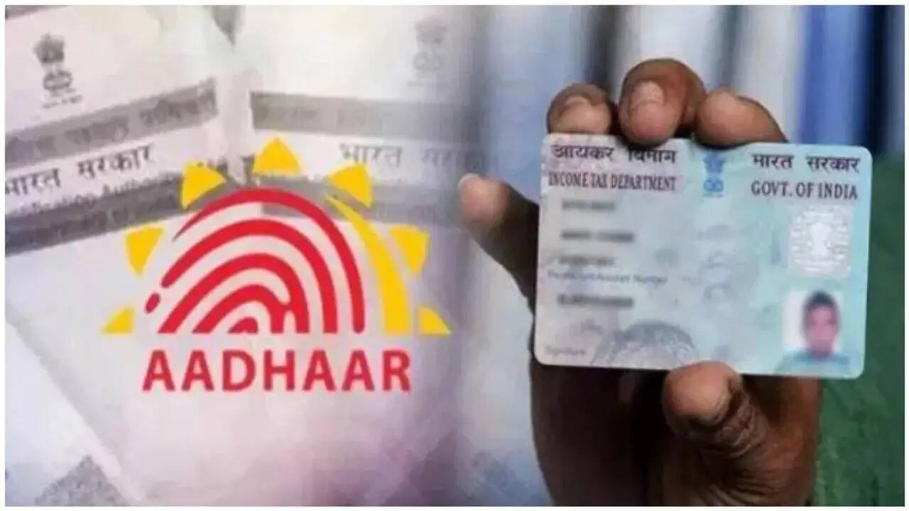 Aadhaar-Pen Card Rules: क्या आपके पास हैं ऐसा पैन कार्ड और आधार कार्ड, हो सकती हैं जेल