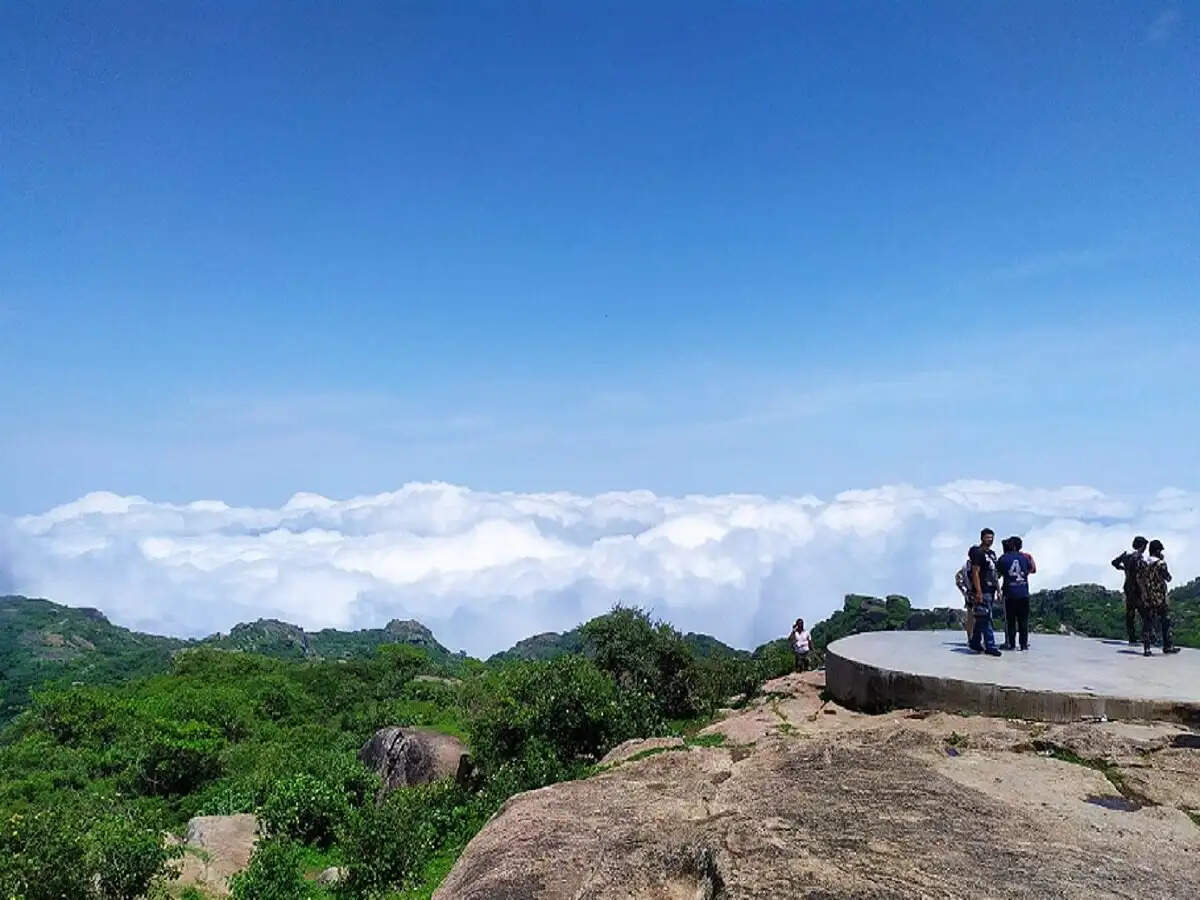 Travel Tips- राजस्थान के प्रसिध्द हिल स्टेशन माउंट आबू घूमने जा रहे हैं, तो इन जगहों को देखना न भूलें
