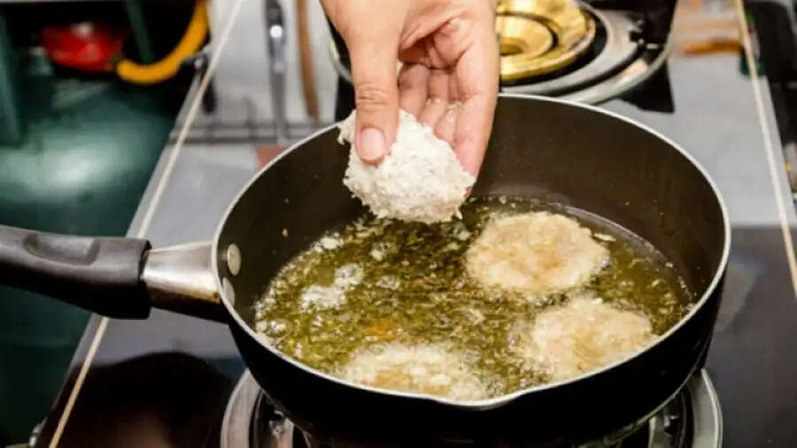 Kitchen Hacks-&nbsp;क्या कुकिंग ऑयल जल्दी खराब हो जाता हैं, बचान के लिए अपनाएं ये टिप्स