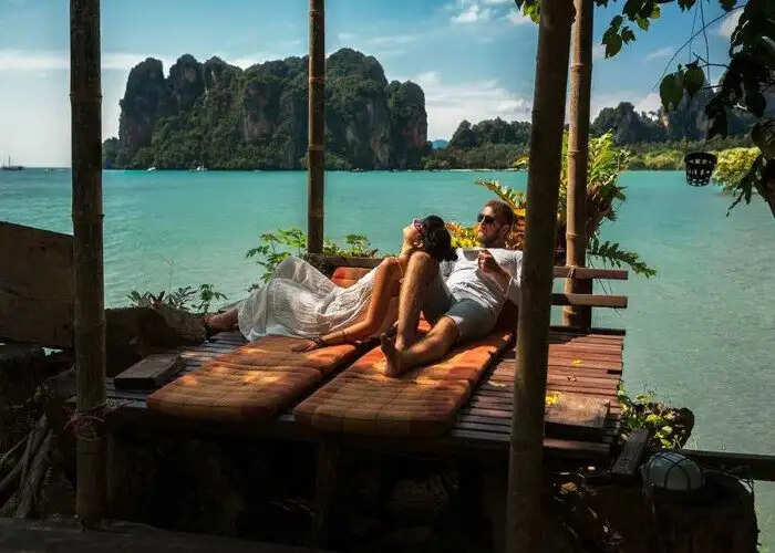Travel Tips- शादी के बाद हनीमून जाने का बना रहे हैं प्लान, तो BALI से अच्छी जगह नहीं