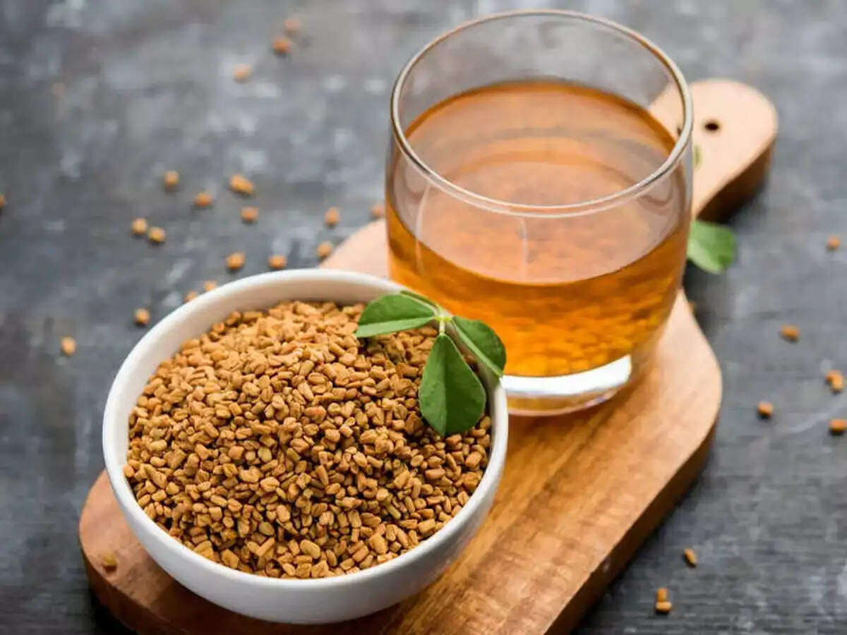 Health Tips- डायबिटीज के मरीजों के लिए रामबाण हैं मेथी का पानी, ऐसे पीएं रोजाना