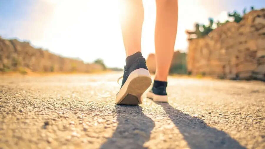Health Tips-  आखिर क्या हैं 6-6-6 का पैदल चलने का नियम, जो स्वास्थ्य के लिए रहता हैं फायदेमंद