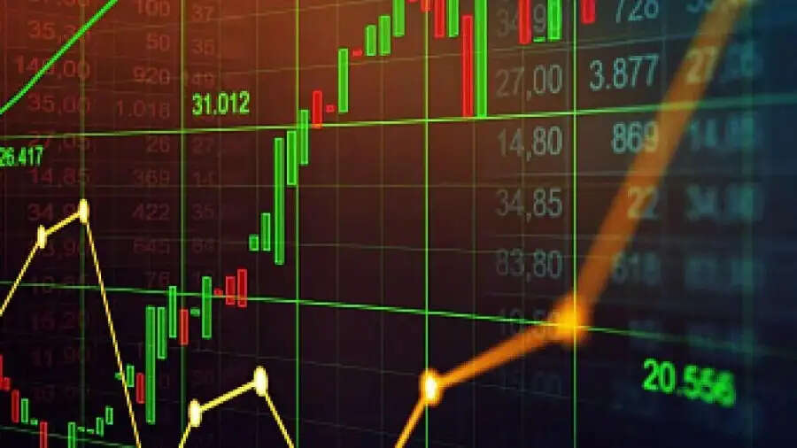 Stock Return Update-&nbsp;इस स्टॉक ने दिया&nbsp;2100%&nbsp;रिटर्न, लेकिन लगा अपर सर्किट