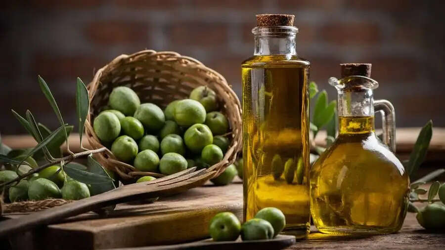Health Tips-&nbsp;सर्दियों में जैतून का तेल लगाने से मिलते हैं ये स्वास्थ्य फायदें, जानिए पूरी डिटेल्स