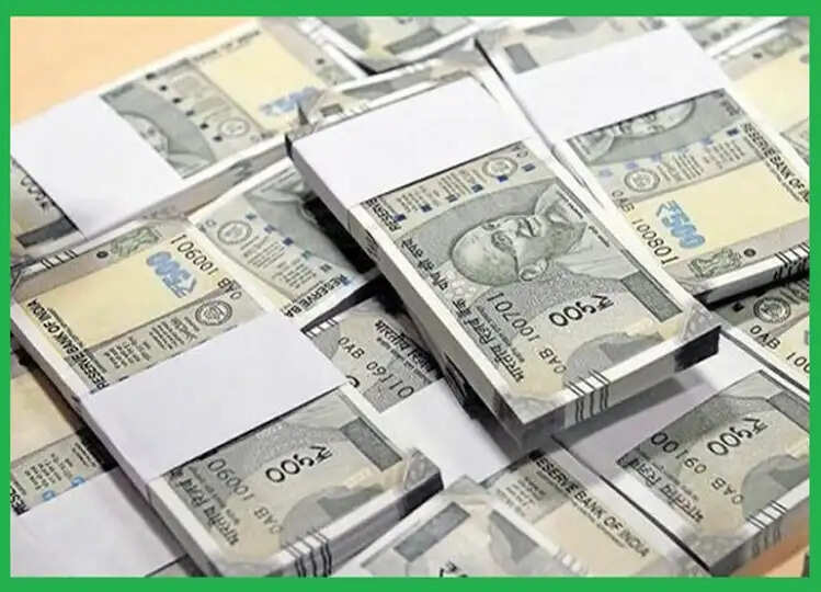 क्या 1 साल में आपके बैंक अकाउंट ट्रांजेक्शन इस लिमिट से हो गए हैं ज्यादा तो Income Tax डिपार्टमेंट आपको भेजेगा नोटिस