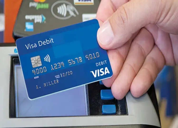 अधिक नकदी प्रवाह के बावजूद बैंक क्यों बंद कर रहे हैं ATM; RBI के नए नियम से लेकर UPI इम्पैक्ट तक, यहां जानें