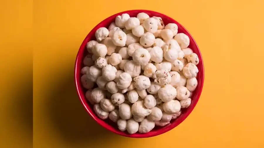 Health Tips-&nbsp;मखाने खाने से इन लोगो के स्वास्थ्य पर पड़ता हैं बुरा असर, जानिए इन लोगो के बारे में