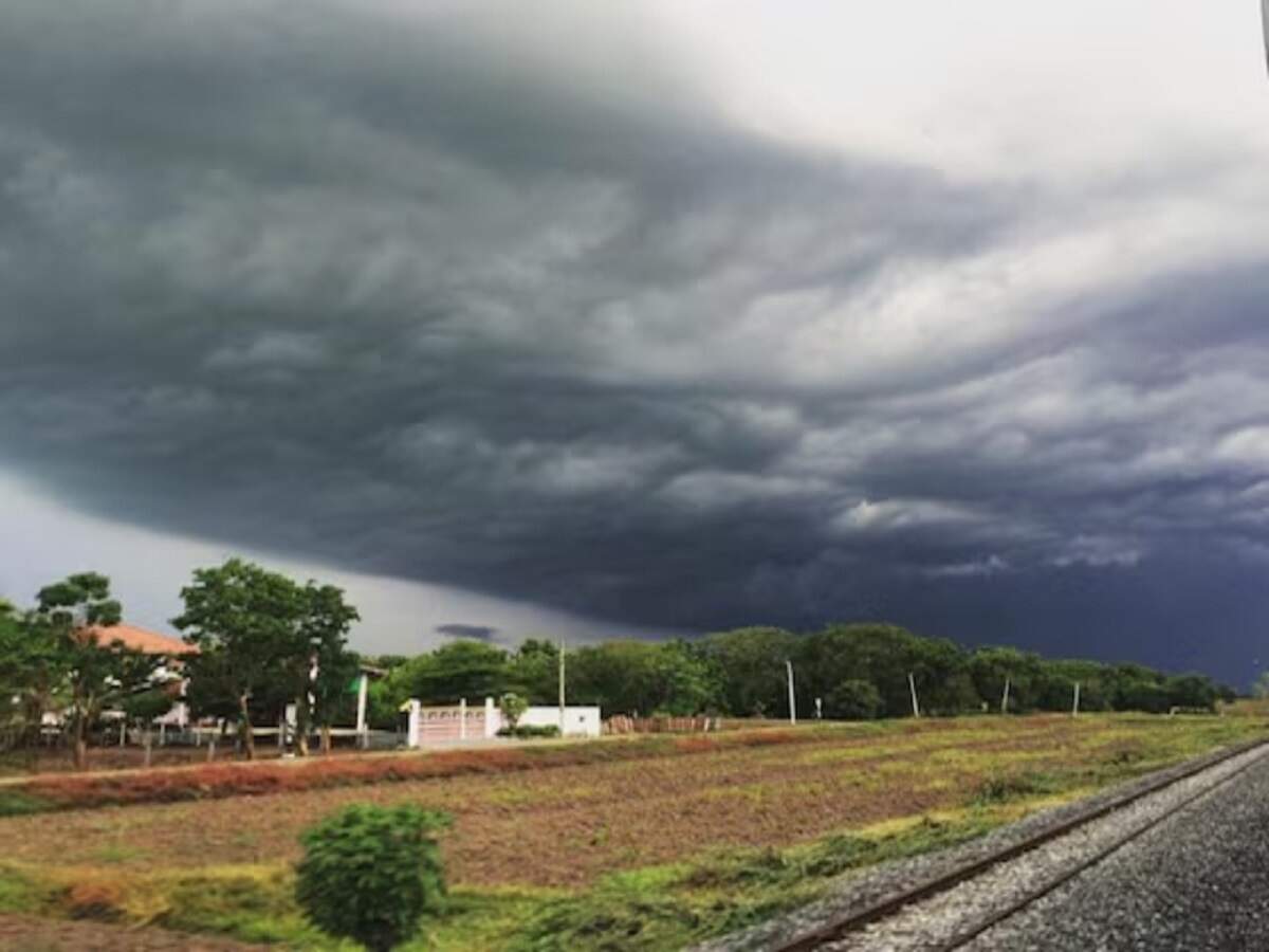 Weather Update: Rain likely in Rajasthan, including Jaipur, Bharatpur, and Dausa; check the weather forecast.