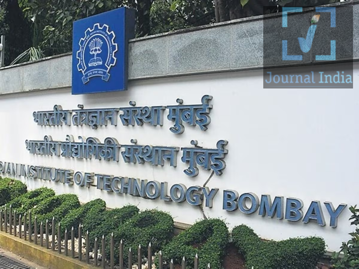 IIT Bombay Recruitment 2026: IIT Bombay में काउंसलर के पदों पर निकली भर्ती,17 अक्टूबर तक कर सकते हैं आवेदन इंडियन इंस्टीट्यूट ऑफ टेक्नोलॉजी (IIT) बॉम्बे ने काउंसलर पदों के लिए भर्ती की घोषणा की है। इन खाली पदों में 26 स्टूडेंट काउंसलर और 4 सीनियर काउंसलर के पद शामिल हैं। योग्य उम्मीदवार फुल-टाइम या पार्ट-टाइम पदों के लिए आवेदन कर सकते हैं। पद और काम के घंटों के आधार पर मासिक वेतन ₹35,000 से ₹1.60 लाख के बीच होगा। आइए जानते हैं कब तक कर सकते है आवेदन-  IIT बॉम्बे काउंसलर भर्ती 2026: मुख्य जानकारी - संस्था: इंडियन इंस्टीट्यूट ऑफ टेक्नोलॉजी (IIT) बॉम्बे - विभाग: स्टूडेंट वेलनेस सेंटर - कुल खाली पद: 30 - स्टूडेंट काउंसलर पद: 26 - सीनियर काउंसलर पद: 4 - आवेदन का तरीका: ऑनलाइन - आवेदन की आखिरी तारीख: 17 अक्टूबर, 2026 - चयन प्रक्रिया: शॉर्टलिस्टिंग और इंटरव्यू - नौकरी का प्रकार: फुल-टाइम और पार्ट-टाइम - मासिक वेतन: ₹35,000 से ₹1,60,000 IIT बॉम्बे भर्ती 2026: महत्वपूर्ण तारीखें भर्ती की जानकारी के अनुसार, उम्मीदवारों को 17 अक्टूबर, 2026 तक ऑनलाइन आवेदन करना होगा। चुने गए उम्मीदवारों के 15 अक्टूबर से 17 नवंबर, 2026 के बीच जॉइन करने की उम्मीद है। शुरुआती नियुक्ति 89 दिनों के लिए होगी। उम्मीदवार के प्रदर्शन और संस्थान की ज़रूरतों के आधार पर कार्यकाल बढ़ाया जा सकता है। शैक्षिक योग्यता और अनुभव आवेदन करने से पहले उम्मीदवारों को तय शैक्षिक योग्यता और प्रोफेशनल अनुभव की ज़रूरतों को देख लेना चाहिए। 1. स्टूडेंट काउंसलर - भर्ती विज्ञापन में बताए अनुसार उम्मीदवारों के पास MA या MCA की डिग्री होनी चाहिए। - संबंधित स्पेशलाइज़ेशन क्लिनिकल साइकोलॉजी, काउंसलिंग साइकोलॉजी या सोशल साइकोलॉजी में होना चाहिए। - भर्ती की जानकारी के अनुसार, किसी मान्यता प्राप्त संस्थान से कम से कम 75% अंक होने ज़रूरी हैं। - उम्मीदवारों के पास अपनी डिग्री पूरी करने के बाद कम से कम दो साल का संबंधित अनुभव होना चाहिए। 2. सीनियर काउंसलर - उम्मीदवारों को तय की गई MA या MCA योग्यता की ज़रूरतों को पूरा करना होगा। - स्पेशलाइज़ेशन विज्ञापन में बताए गए संबंधित साइकोलॉजी (मनोविज्ञान) क्षेत्र में होना चाहिए। - भर्ती की जानकारी के अनुसार, कम से कम 75% अंक ज़रूरी हैं। - कम से कम 10 साल का संबंधित प्रोफेशनल अनुभव ज़रूरी है। उम्मीदवारों को स्वीकार्य डिग्री योग्यता, स्पेशलाइज़ेशन की ज़रूरतें और अनुभव के मानदंडों की पुष्टि करने के लिए आधिकारिक नोटिफिकेशन को ध्यान से देखना चाहिए। IIT बॉम्बे काउंसलर सैलरी 2026 संस्थान फुल-टाइम और पार्ट-टाइम पदों के लिए अलग-अलग सैलरी रेंज दे रहा है। सैलरी पद, अनुभव और सिलेक्शन कमेटी के फ़ैसले पर निर्भर करेगी। स्टूडेंट काउंसलर सैलरी - फुल-टाइम: ₹70,000 से ₹1,00,000 प्रति माह। - पार्ट-टाइम: ₹35,000 से ₹50,000 प्रति माह। सीनियर काउंसलर सैलरी - फुल-टाइम: ₹1,40,000 से ₹1,60,000 प्रति माह। - पार्ट-टाइम: ₹70,000 से ₹80,000 प्रति माह। फुल-टाइम काउंसलर को हफ़्ते में 40 घंटे काम करना होगा, जबकि पार्ट-टाइम काउंसलर हफ़्ते में 20 घंटे काम करेंगे। IIT बॉम्बे काउंसलर भर्ती 2026: सिलेक्शन प्रोसेस उम्मीदवारों का सिलेक्शन इन चरणों के माध्यम से किया जाएगा: 1. एप्लीकेशन की स्क्रीनिंग: तय योग्यता मानदंडों के आधार पर एप्लीकेशन की समीक्षा की जाएगी। 2. शॉर्टलिस्टिंग: संस्थान की सिलेक्शन ज़रूरतों के आधार पर योग्य उम्मीदवारों को शॉर्टलिस्ट किया जाएगा। 3. इंटरव्यू: शॉर्टलिस्ट किए गए उम्मीदवारों को इंटरव्यू के लिए बुलाया जाएगा। 4. फ़ाइनल सिलेक्शन: संस्थान उम्मीदवारों के मूल्यांकन के आधार पर फ़ाइनल सिलेक्शन करेगा। उम्मीदवारों को इंटरव्यू से जुड़ी जानकारी और आगे के निर्देशों के लिए नियमित रूप से आधिकारिक वेबसाइट देखनी चाहिए। IIT बॉम्बे काउंसलर भर्ती 2026 के लिए आवेदन कैसे करें योग्य उम्मीदवार अपना आवेदन जमा करने के लिए इन स्टेप्स को फॉलो कर सकते हैं: 1. IIT बॉम्बे की ऑफिशियल वेबसाइट पर जाएं। 2. स्टूडेंट वेलनेस सेंटर में काउंसलर पदों के लिए भर्ती का नोटिफिकेशन देखें। 3. नोटिफिकेशन को ध्यान से पढ़ें और योग्यता की शर्तें (eligibility criteria) देखें। 4. ऑफिशियल नोटिस में दिए गए ऑनलाइन एप्लीकेशन लिंक या Google Form को खोलें। 5. अपनी पर्सनल जानकारी, एजुकेशनल क्वालिफिकेशन और प्रोफेशनल अनुभव की जानकारी भरें। 6. अपनी पसंद का रोज़गार विकल्प चुनें: फुल-टाइम या पार्ट-टाइम। 7. अगर एप्लीकेशन फ़ॉर्म में पूछा गया हो, तो बताएं कि क्या आपको हॉस्टल में रहने की सुविधा चाहिए। 8. सभी जानकारी को दोबारा चेक करें और एप्लीकेशन सबमिट करें। 9. भविष्य में ज़रूरत के लिए सबमिट किए गए एप्लीकेशन या कन्फर्मेशन की एक कॉपी अपने पास रखें।