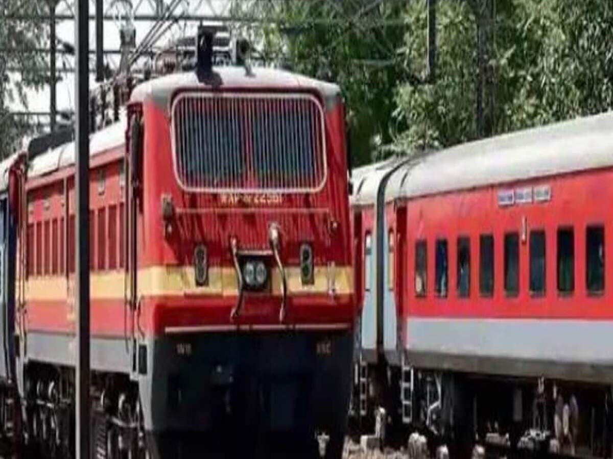 RRB NTPC Recruitment: Recruitment for 3,477 posts in the Railways announced; applications open from this date.