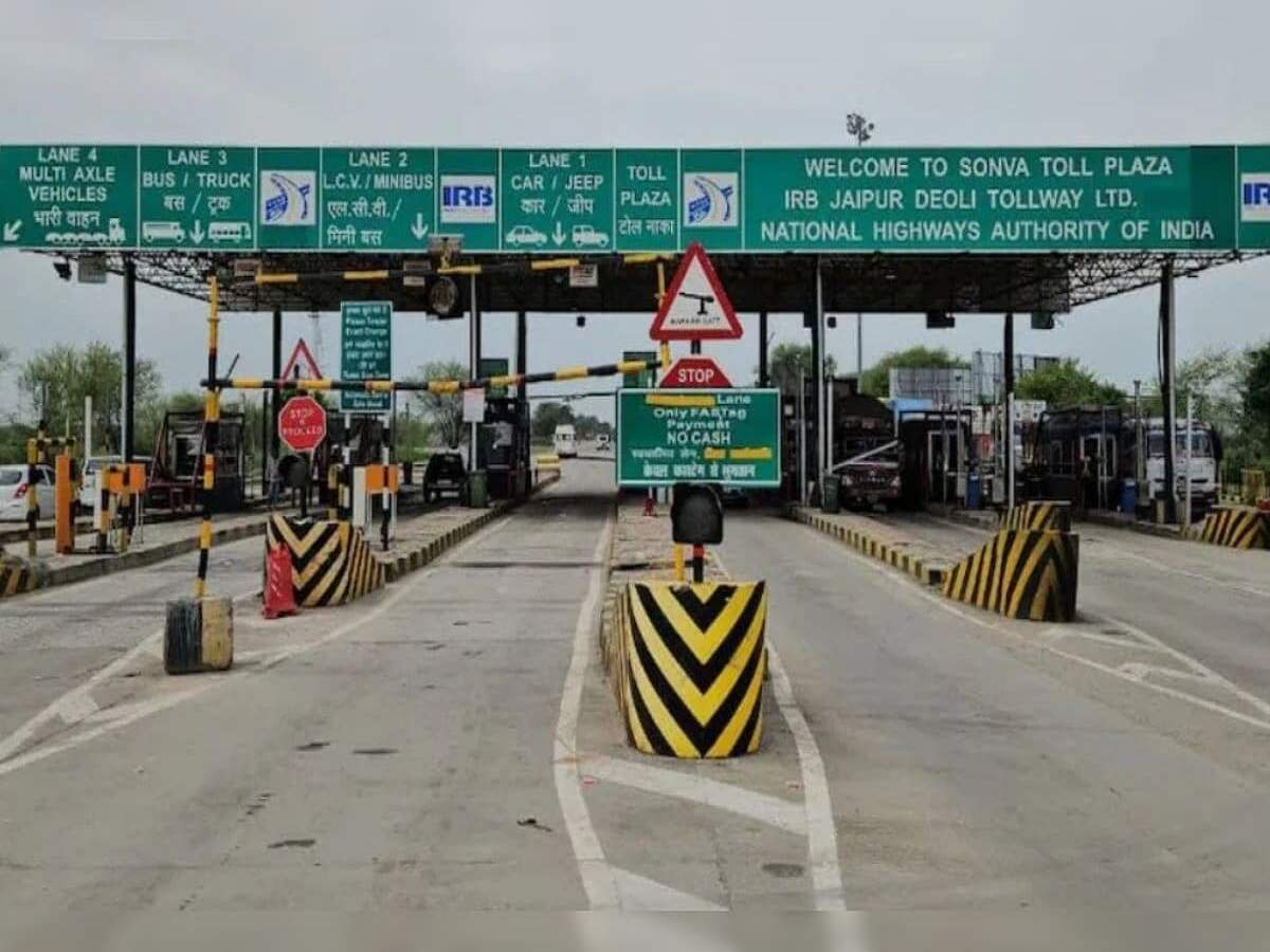 Toll Tax- टोल के आस पास रहने वालों का नहीं लगेगा टोल, जानिए सरकार का नया नियम