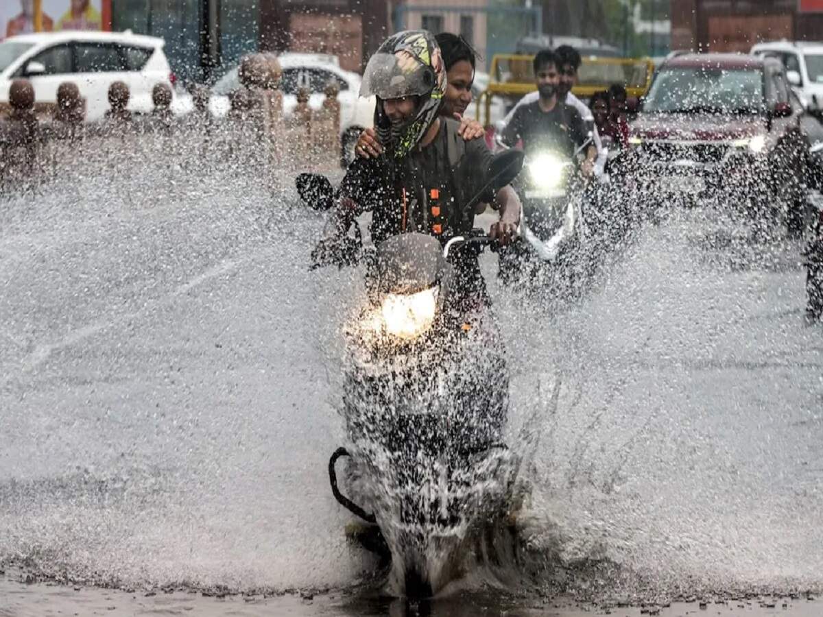 Weather Update: Heavy rain expected in 29 districts of Rajasthan tomorrow; 'Orange Alert' issued for 13 locations.