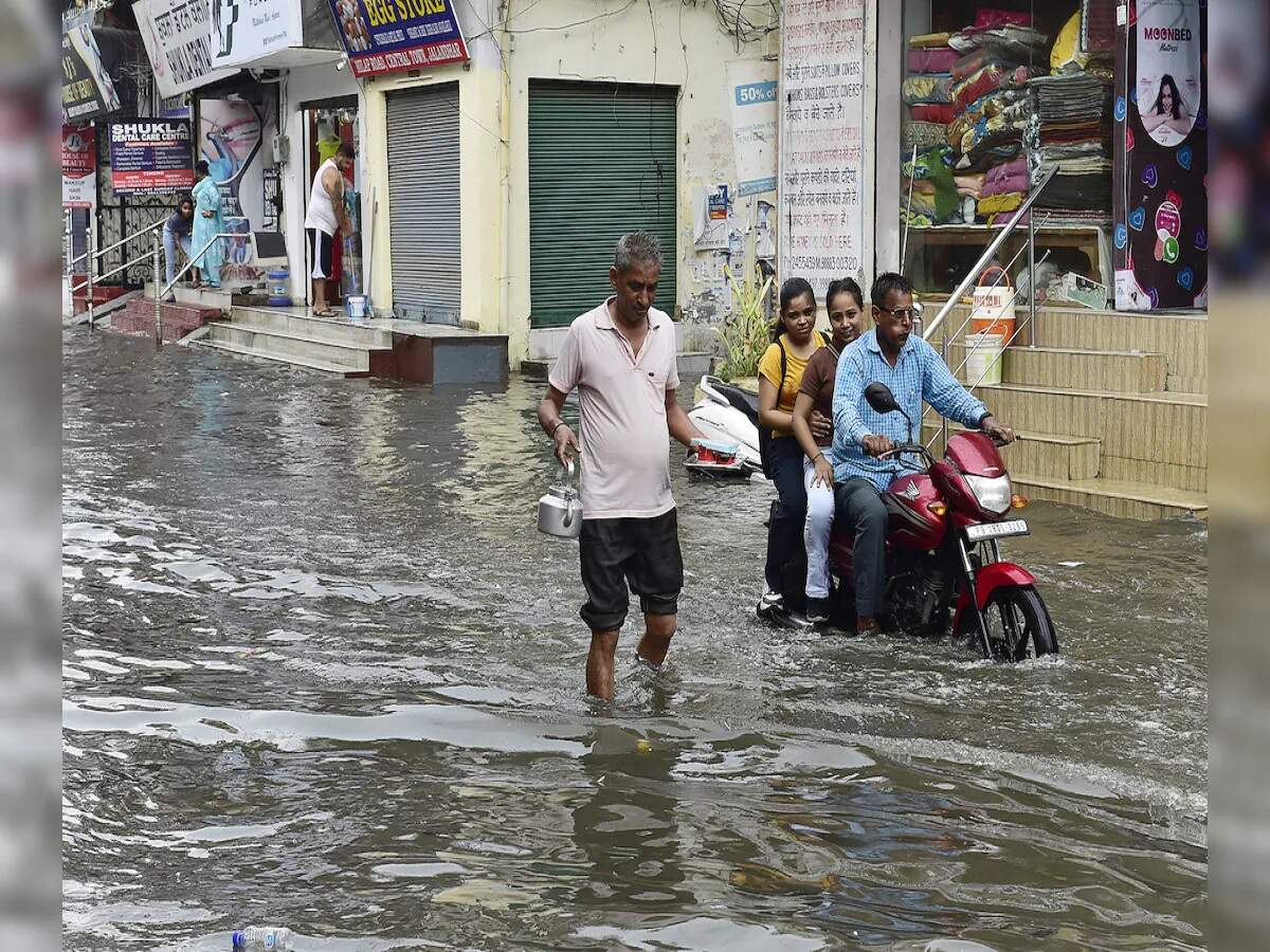 Weather Update- मौसम विभाग ने दिया अलर्ट, इन राज्यों में होगी मूसलाधार बारिश