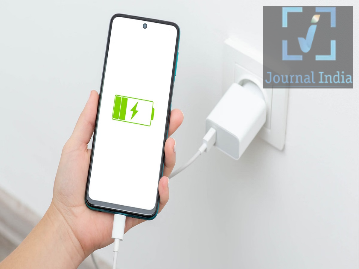 Phone Charging Tips &ndash; Mistakes you make while charging your phone can damage the device.