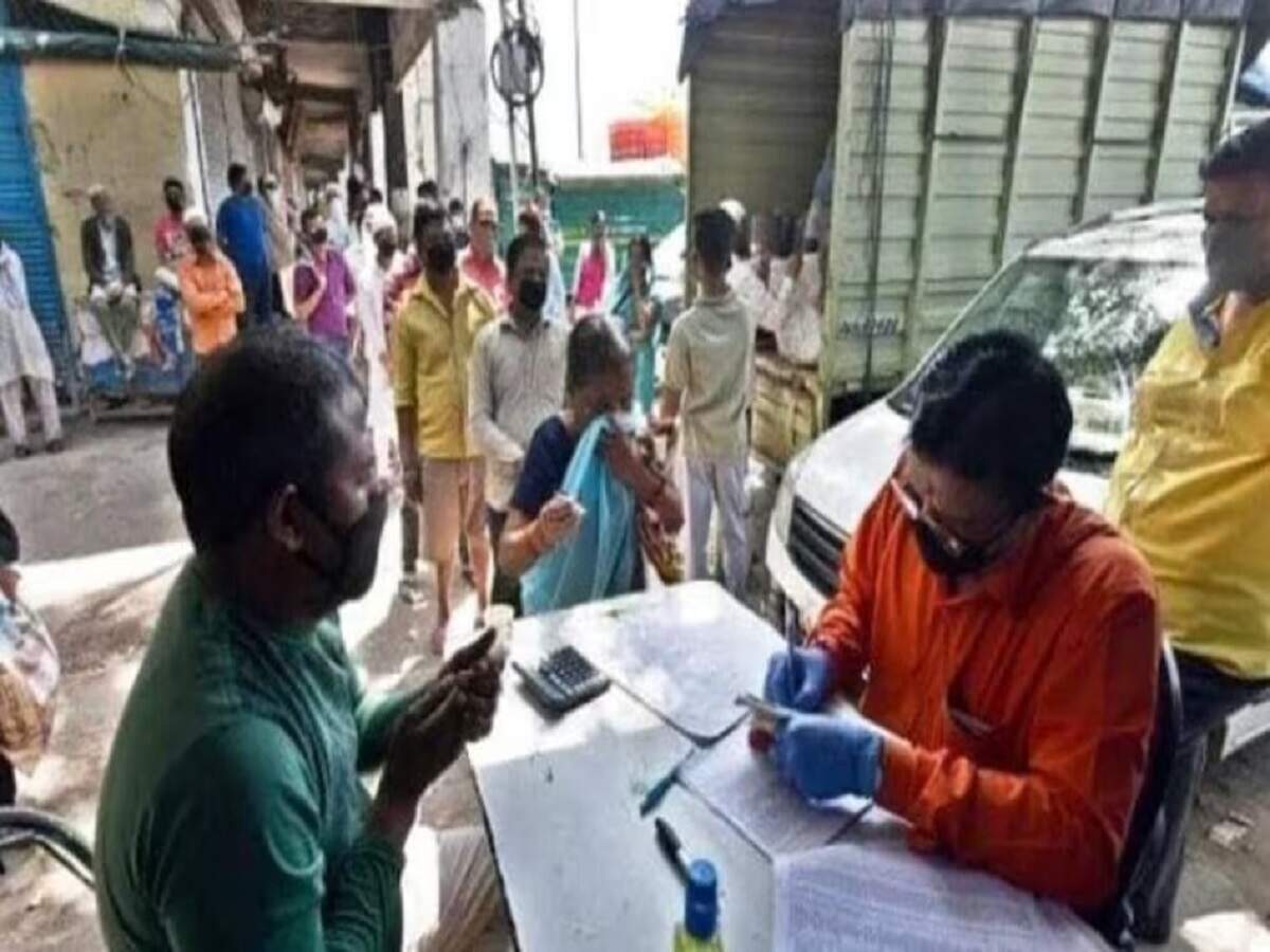 Ration Card Update- दूसरे शहर में रहने वालों को मुफ्त राशन पाने के लिए बनवाना होता हैं राशन कार्ड, जानिए इससे जुड़े नियम
