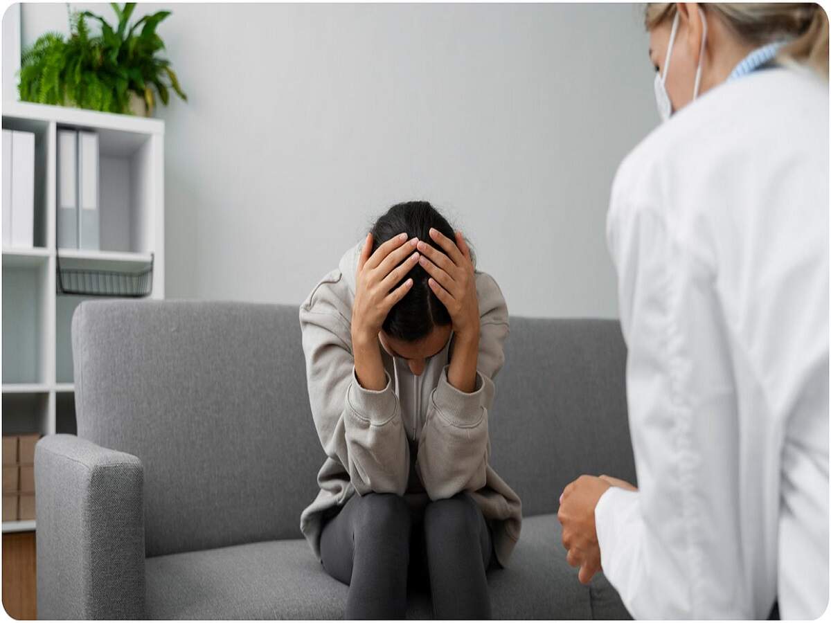 Health Tips: Anxiety and stress are often mistaken for the same thing—find out the difference between the two.