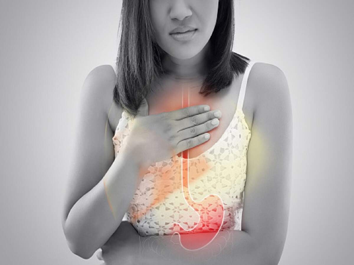 Health Tips – Why do sour burps occur? Find out the reason.