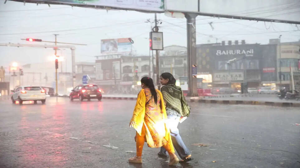 Weather Update: Pre-monsoon rains spell trouble for these states; check the weather forecast before stepping out.
