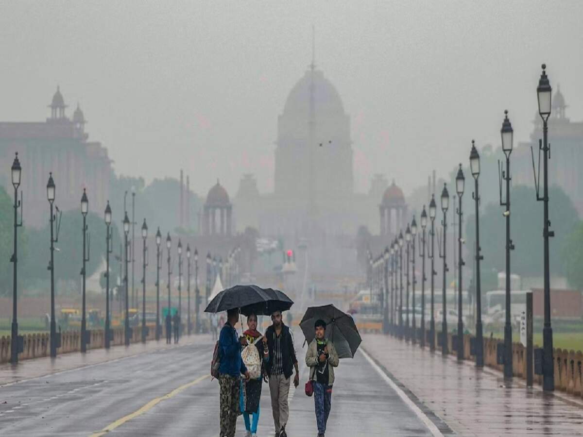 Weather Update: Heavy rainfall expected in North India; Meteorological Department issues alert.