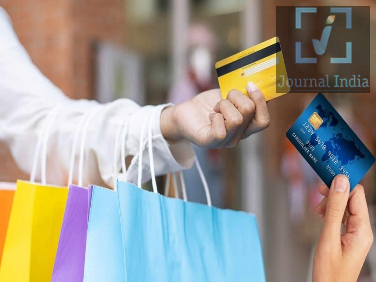 Credit Card Shopping- क्रेडिट कार्ड से करते हैं शॉपिंग, तो इन बातों का रखें ख्याल दोस्तो देश में बहुत ही जल्द त्योहारों का मौसम शुरु होने वाला है, इस दौरान लोगों की शॉपिंग चालू रहती हैं, फिर चाहे वो ऑनलाइन हो या फिर ऑफलाइन, ई-कॉमर्स प्लेटफॉर्म, बैंक और रिटेलर्स आकर्षक डिस्काउंट, कैशबैक, रिवॉर्ड पॉइंट्स और EMI डील्स देते हैं। ये ऑफ़र शॉपिंग को आसान तो बनाते हैं, लेकिन लोगों को उनकी योजना से ज़्यादा खर्च करने के लिए भी उकसा सकते हैं। इसलिए क्रेडिट कार्ड से शॉपिंग करते समय इन बातों का रखें ध्यान 1. अपनी शॉपिंग का बजट पहले से तय करें त्योहारों की शॉपिंग शुरू करने से पहले तय करें कि आप असल में कितना खर्च कर सकते हैं। याद रखें कि आपके क्रेडिट कार्ड की लिमिट ही आपका शॉपिंग बजट नहीं है। अपनी मासिक आय, ज़रूरी खर्चों और मौजूदा वित्तीय ज़िम्मेदारियों के आधार पर खर्च की सीमा तय करें। कोशिश करें कि आप अपनी तय की गई रकम के अंदर ही खर्च करें। 2. सिर्फ़ डिस्काउंट के लिए गैर-ज़रूरी चीज़ें न खरीदें त्योहारों की सेल में अक्सर 20% कैशबैक, तुरंत डिस्काउंट और नो-कॉस्ट EMI जैसे ऑफ़र मिलते हैं। इन डील्स की वजह से गैर-ज़रूरी चीज़ें भी आकर्षक लग सकती हैं। कुछ भी खरीदने से पहले खुद से पूछें कि क्या आपको उस प्रोडक्ट की असल में ज़रूरत है। साथ ही, उसकी अंतिम कीमत की तुलना दूसरे विक्रेताओं से करें, क्योंकि डिस्काउंट का मतलब हमेशा यह नहीं होता कि प्रोडक्ट सबसे कम कीमत पर मिल रहा है। 3. क्रेडिट कार्ड का बिल समय पर चुकाएं त्योहारों की खरीदारी के बाद, अपने क्रेडिट कार्ड के बिलिंग साइकल और पेमेंट की ड्यू डेट (तय तारीख) का ध्यान रखें। ड्यू डेट तक पूरी बकाया रकम चुकाने से आप लागू होने वाले ब्याज और लेट-पेमेंट फीस से बच सकते हैं। सिर्फ़ मिनिमम अमाउंट चुकाने से बकाया रकम रह सकती है, जिस पर ब्याज लग सकता है। 4. EMI की पूरी लागत को समझें अगर आप EMI पर कोई महंगा प्रोडक्ट खरीद रहे हैं, तो सिर्फ़ मासिक किस्त पर ध्यान न दें।  पूरी लागत की जाँच करें, जिसमें शामिल हैं: ब्याज (अगर लागू हो) प्रोसेसिंग फीस टैक्स और अन्य शुल्क ऑफ़र से जुड़ी कोई अतिरिक्त शर्तें पूरी EMI अवधि के दौरान चुकाई जाने वाली कुल रकम नो-कॉस्ट EMI के तौर पर बताए गए ऑफ़र में भी कुछ खास शर्तें या फीस हो सकती हैं, इसलिए यह विकल्प चुनने से पहले शर्तों को ध्यान से पढ़ें। 5. कैशबैक और रिवॉर्ड की शर्तें पढ़ें त्योहारों के मौसम में क्रेडिट कार्ड कंपनियाँ और रिटेलर्स अतिरिक्त कैशबैक, रिवॉर्ड पॉइंट या डिस्काउंट दे सकते हैं। हालाँकि, इन फायदों के साथ कुछ शर्तें भी हो सकती हैं। देखें कि क्या ऑफर के लिए ये ज़रूरी हैं: कम से कम ट्रांज़ैक्शन राशि किसी खास वेबसाइट या स्टोर से खरीदारी किसी खास कार्ड का इस्तेमाल तय समय के अंदर ट्रांज़ैक्शन पूरा करना अधिकतम कैशबैक लिमिट के अंदर रहना यह न मानें कि हर ट्रांज़ैक्शन अपने-आप बताए गए फायदे के लिए योग्य होगा। 6. अपनी पूरी क्रेडिट लिमिट का इस्तेमाल करने से बचें कोशिश करें कि त्योहारों की खरीदारी के लिए अपनी उपलब्ध क्रेडिट लिमिट का ज़्यादातर हिस्सा इस्तेमाल न करें। ज़्यादा बकाया राशि होने पर अगले बिलिंग साइकल को मैनेज करना मुश्किल हो सकता है, खासकर तब जब नियमित मासिक खर्च भी करने हों। कोई बड़ी खरीदारी करने से पहले सोचें कि क्या बिल आने पर आप आसानी से उस राशि का भुगतान कर पाएँगे।  7. हर ट्रांज़ैक्शन पर नज़र रखें त्योहारों की खरीदारी में कई छोटे-बड़े ट्रांज़ैक्शन हो सकते हैं, जिससे कुल खर्च का हिसाब रखना मुश्किल हो सकता है। अपने बैंकिंग ऐप या मासिक स्टेटमेंट के ज़रिए नियमित रूप से अपने क्रेडिट कार्ड ट्रांज़ैक्शन की जाँच करें। अपनी खरीदारी का एक आसान रिकॉर्ड रखें ताकि आपको ठीक-ठीक पता हो कि आपने कितना खर्च किया है। अगर आपको कोई ऐसा ट्रांज़ैक्शन दिखता है जिसे आपने नहीं किया है या जो गलत है, तो तुरंत अपने कार्ड जारी करने वाली कंपनी से संपर्क करें और लागू विवाद या रिपोर्टिंग प्रक्रिया का पालन करें।
