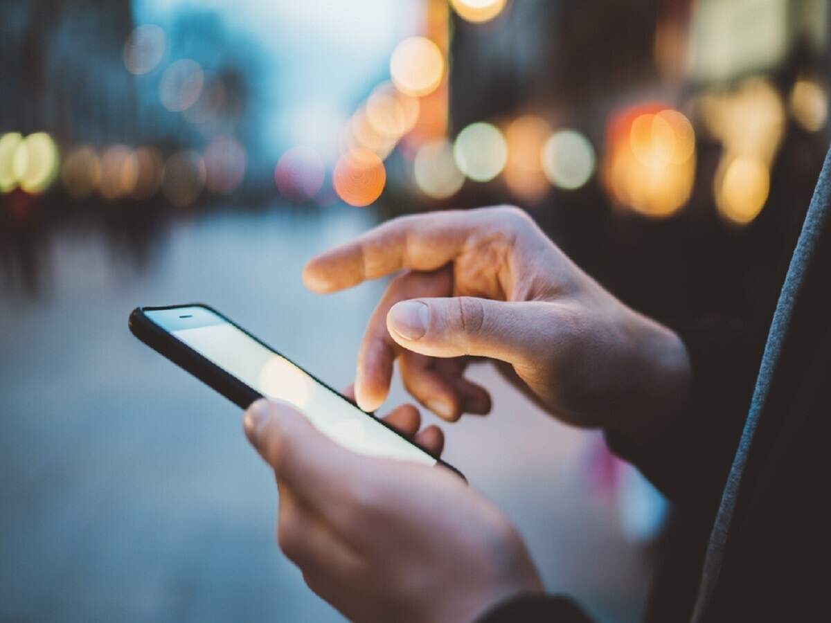 Mobile Phone Tips: Let's find out how often you should restart your mobile phone.
