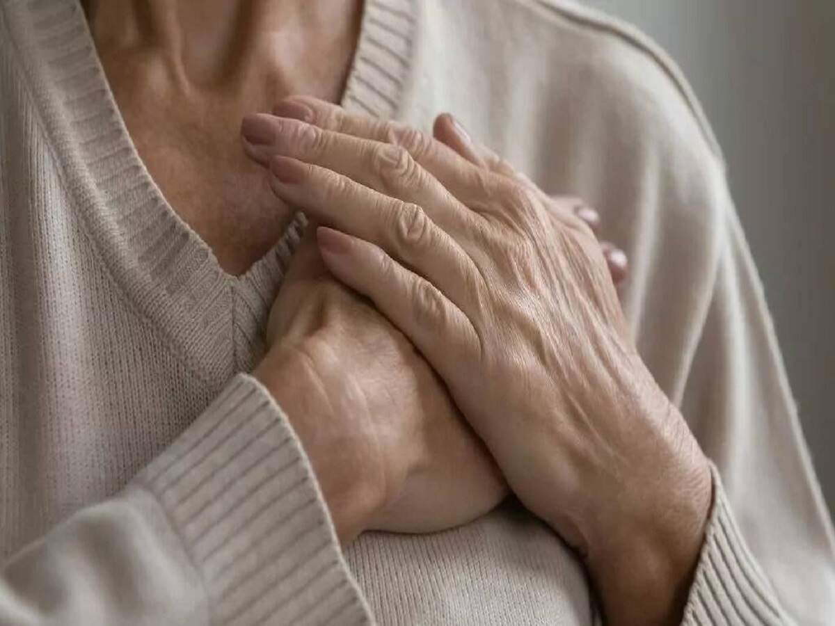 Health Tips: Why do heart attacks occur during gym workouts and sports? Let's find out.