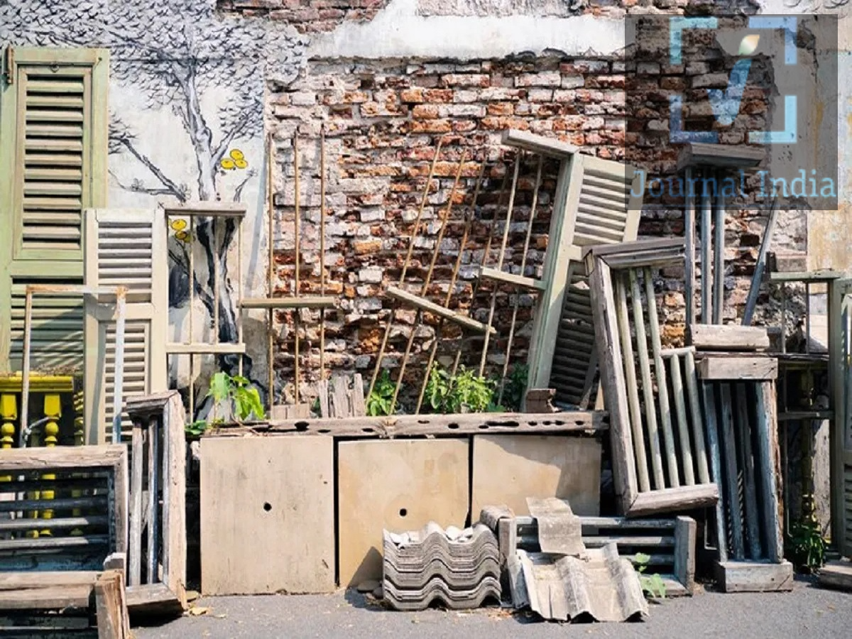 Vastu Tips: Never keep these things on the roof of your house&mdash;they could make you destitute.