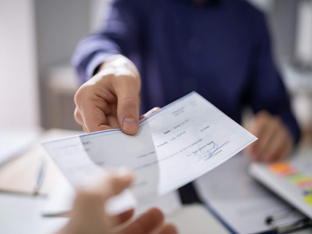 Loan Paper Tips- If you are taking a loan, then definitely check these 4 things in KFS, the trickery of the bank will not work.