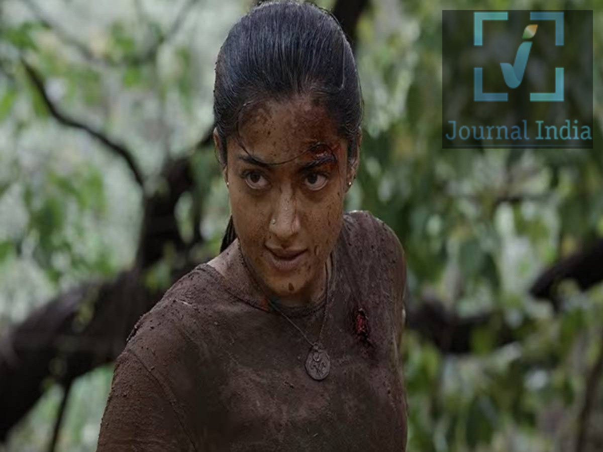 Entertainment News- फिल्म मायसा का दमदार टीजर जारी, रश्मिका मंदाना का दिखा अनोखा अंदाज दोस्तो अगर आप रश्मिका मंदाना के फैन हैं तो आपके लिए बहुत ही बड़ी खुशखबरी हैं, उनकी नई फिल्म का ट्रेलर रिलीज हो गया हैं, जिसमें उनका कभी न दिखने वाला अंदाज देखने को मिलेगा, टीजर सामने आते ही फिल्म को लेकर दर्शकों की उत्सुकता बढ़ गई है। इसमें रश्मिका का अब तक से अलग और बेहद प्रभावशाली अंदाज देखने को मिल रहा है। &lsquo;मायसा&rsquo; के टीजर में दिखा रश्मिका का अलग अवतार फिल्म के टीजर में रश्मिका मंदाना एक ऐसे किरदार में नजर आ रही हैं, जो उनके पिछले किरदारों से काफी अलग दिखाई देता है। उनके लुक, बॉडी लैंग्वेज और स्क्रीन प्रेजेंस ने टीजर को खास बना दिया है। टीजर की झलक से फिल्म की कहानी को लेकर भी कई सवाल खड़े होते हैं। मेकर्स ने कहानी से जुड़ी महत्वपूर्ण जानकारियों को फिलहाल पर्दे पर पूरी तरह उजागर नहीं किया है, जिससे फिल्म को लेकर सस्पेंस बना हुआ है। दमदार कहानी की मिल रही झलक &lsquo;मायसा&rsquo; के टीजर में गंभीर और रहस्यमयी माहौल देखने को मिलता है। फिल्म की प्रस्तुति और रश्मिका के किरदार को देखकर अंदाजा लगाया जा सकता है कि यह अभिनेत्री के लिए एक अलग तरह का सिनेमाई अनुभव होने वाला है। सोशल मीडिया पर बढ़ी चर्चा टीजर रिलीज होने के बाद सोशल मीडिया पर फिल्म और रश्मिका के किरदार को लेकर चर्चा तेज हो गई है। फैंस अभिनेत्री के नए अंदाज को लेकर अपनी प्रतिक्रिया दे रहे हैं और अब फिल्म के ट्रेलर का इंतजार किया जा रहा है। इसके अलावा वह निर्देशक एटली की फिल्म 'राका' का भी हिस्सा हैं। इस फिल्म में अल्लू अर्जुन, दीपिका पादुकोण, मृणाल ठाकुर, जाह्नवी कपूर, रम्या कृष्णन, जिम सरभ और योगी बाबू जैसे कलाकार नजर आएंगे। फिल्म का निर्माण सन पिक्चर्स कर रहा है। रश्मिका मंदाना का फिल्मी करियर रश्मिका मंदाना ने साल 2016 में फिल्म 'किरिक पार्टी' से एक्टिंग करियर की शुरुआत की थी। इसके बाद उन्होंने कन्नड़, तेलुगु, तमिल और हिंदी सिनेमा में कई चर्चित फिल्मों में काम किया। उनकी प्रमुख फिल्मों में 'गीता गोविंदम', 'डियर कॉमरेड', 'भीष्मा', 'पुष्पा: द राइज', 'सीता रामम', 'गुडबाय', 'मिशन मजनू', 'छावा', 'सिकंदर', 'कुबेरा', 'थामा', 'द गर्लफ्रेंड' और 'पुष्पा 2' जैसी फिल्में शामिल हैं। अब 'मायसा' में उनका नया और एक्शन से भरपूर अवतार दर्शकों के बीच कितना प्रभाव छोड़ता है, यह फिल्म की रिलीज के बाद पता चलेगा।