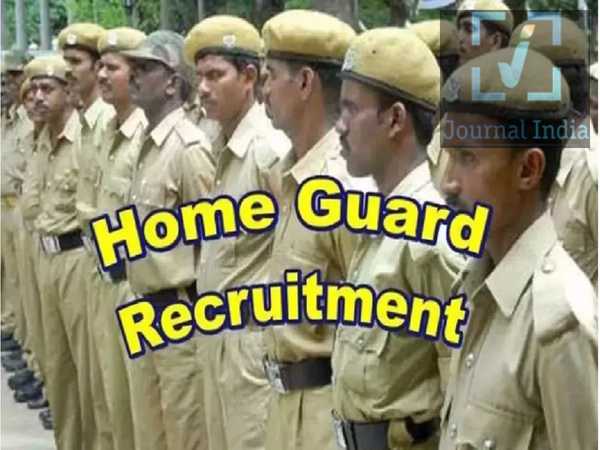 Jharkhand Home Guard Recruitment 2026- झारखंड के 7वीं से 10वीं पास युवाओं के लिए सरकारी नौकरी पाने का मौका, ऐसे करें आवेदन झारखंड के उन युवाओं के लिए खुशखबरी हैं जो 7वीं से 10वीं पास हैं और अपने लिए रोजगार की तलाश कर रहे हैं, तो आपके लिए शानदार मौका हैं, झारखंड होम डिफेंस कॉर्प्स, देवघर ने 772 ग्रामीण और शहरी होम गार्ड पदों के लिए भर्ती का नोटिफिकेशन जारी किया है। योग्य उम्मीदवार 11 अक्टूबर से 26 अक्टूबर, 2026 तक ऑनलाइन आवेदन कर सकते हैं। आवेदन करने से पहले उम्मीदवारों को योग्यता की शर्तें, स्थानीय निवासी होने की शर्तें, शारीरिक मानक और चयन प्रक्रिया को ध्यान से देख लेना चाहिए। झारखंड होम गार्ड वैकेंसी 2026 इस भर्ती अभियान में देवघर जिले में ग्रामीण और शहरी दोनों तरह के होम गार्ड के पद शामिल हैं। ग्रामीण होम गार्ड: 635 पद शहरी होम गार्ड: 137 पद कुल पद: 772 महिलाओं के लिए आरक्षण कुल पदों में से 50% पद महिलाओं के लिए आरक्षित हैं। महिलाओं के लिए आरक्षित पदों में से 5% पद विधवाओं, तलाकशुदा और परित्यक्त महिलाओं के लिए तय किए गए हैं, जैसा कि नोटिफिकेशन में बताया गया है। स्थानीय निवासी होने की शर्त: ग्रामीण होम गार्ड के आवेदकों को संबंधित ब्लॉक का निवासी होना चाहिए। शहरी होम गार्ड के आवेदकों को देवघर जिले के संबंधित शहरी क्षेत्र का निवासी होना चाहिए। शैक्षिक योग्यता उम्मीदवारों को उस श्रेणी के आधार पर अलग-अलग शैक्षिक योग्यता पूरी करनी होगी जिसके लिए वे आवेदन कर रहे हैं। ग्रामीण होम गार्ड: कम से कम 7वीं कक्षा पास होना ज़रूरी है।  शहरी होम गार्ड: कम से कम 10वीं कक्षा पास होना ज़रूरी है। तकनीकी श्रेणी तकनीकी कौशल वाले उम्मीदवार भी लागू शर्तों के अधीन शहरी तकनीकी होम गार्ड पदों के लिए आवेदन कर सकते हैं। योग्य कौशलों में ये शामिल हो सकते हैं: डॉक्टर और नर्स इंजीनियर कंप्यूटर ऑपरेटर और टाइपिस्ट ड्राइवर इलेक्ट्रीशियन और प्लंबर बढ़ई और रसोइये तकनीकी श्रेणी के तहत आवेदन करने वाले उम्मीदवारों को सक्षम अधिकारी द्वारा जारी तकनीकी दक्षता प्रमाण पत्र देना होगा। आयु सीमा झारखंड होम गार्ड भर्ती 2026 के लिए आयु सीमा इस प्रकार है: न्यूनतम आयु: 19 वर्ष अधिकतम आयु: 40 वर्ष आयु की गणना की तारीख: 1 जनवरी, 2026 उम्मीदवारों को तय शारीरिक मानकों और अन्य पात्रता शर्तों को भी पूरा करना होगा। शारीरिक मानक भर्ती नोटिफिकेशन में कम से कम इतनी लंबाई की ज़रूरत बताई गई है: पुरुष उम्मीदवार (जनरल, OBC, और BC): 162 cm पुरुष उम्मीदवार (SC और ST): 157 cm महिला उम्मीदवार (सभी कैटेगरी): 148 cm  पुरुष उम्मीदवारों को छाती के माप के ज़रूरी मानकों को भी पूरा करना होगा। आवेदकों को शारीरिक योग्यता की पूरी जानकारी के लिए ऑफिशियल नोटिफिकेशन देखना चाहिए। चयन प्रक्रिया झारखंड होम गार्ड भर्ती की चयन प्रक्रिया में शारीरिक टेस्ट और हिंदी लेखन परीक्षा शामिल है। 1. शारीरिक दक्षता टेस्ट उम्मीदवारों का मूल्यांकन इन गतिविधियों के ज़रिए किया जाएगा: दौड़ ऊंची कूद लंबी कूद शॉट पुट 2. हिंदी लेखन टेस्ट जो उम्मीदवार शारीरिक टेस्ट पास कर लेंगे, वे हिंदी लेखन परीक्षा में शामिल होंगे। कुल अंक: 100 पास होने के लिए कम से कम अंक: 30 3. तकनीकी दक्षता टेस्ट अर्बन टेक्निकल कैटेगरी के लिए आवेदन करने वाले उम्मीदवारों को एक अलग तकनीकी दक्षता टेस्ट भी देना होगा। अंतिम चयन तय भर्ती प्रक्रिया और लागू योग्यता शर्तों के अनुसार किया जाएगा। आवेदन शुल्क सभी कैटेगरी के लिए आवेदन शुल्क ₹100 है। भुगतान ऑनलाइन पेमेंट गेटवे के ज़रिए करना होगा। आवेदन प्रक्रिया तभी पूरी मानी जाएगी जब शुल्क का भुगतान सफलतापूर्वक हो जाएगा।  उम्मीदवारों को अंतिम रूप से सबमिट करने से पहले अपनी जानकारी और अपलोड किए गए डॉक्यूमेंट्स की जांच कर लेनी चाहिए। झारखंड होम गार्ड भर्ती 2026 के लिए आवेदन कैसे करें योग्य उम्मीदवार 11 अक्टूबर, 2026 को आवेदन विंडो खुलने के बाद इन स्टेप्स को फॉलो कर सकते हैं: नोटिफिकेशन में बताई गई ऑफिशियल भर्ती वेबसाइट पर जाएं। ऑनलाइन रजिस्ट्रेशन प्रक्रिया पूरी करें। ज़रूरी क्रेडेंशियल्स का इस्तेमाल करके लॉग इन करें। व्यक्तिगत, शैक्षणिक और अन्य ज़रूरी जानकारी भरें। ज़रूरी डॉक्यूमेंट्स, फ़ोटो और हस्ताक्षर अपलोड करें। ₹100 का आवेदन शुल्क ऑनलाइन जमा करें। आवेदन फ़ॉर्म सबमिट करने से पहले उसे ध्यान से जांच लें। आवेदन सबमिट करें और भविष्य के लिए उसका प्रिंटआउट या डिजिटल कॉपी सेव कर लें। ज़रूरी तारीखें और जानकारी