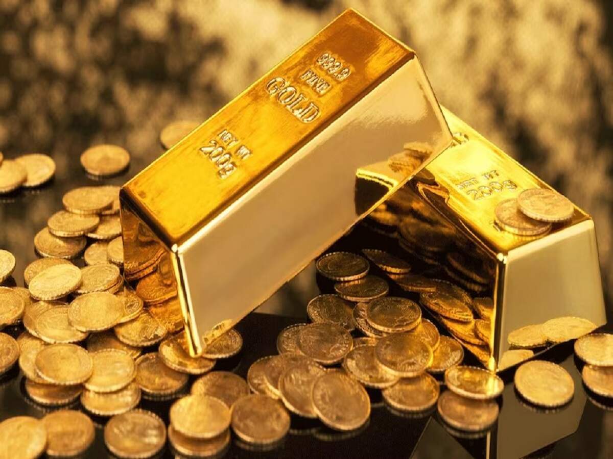 Gold-Silver Price Today: Slight dip in gold and silver prices; check today's latest rates.