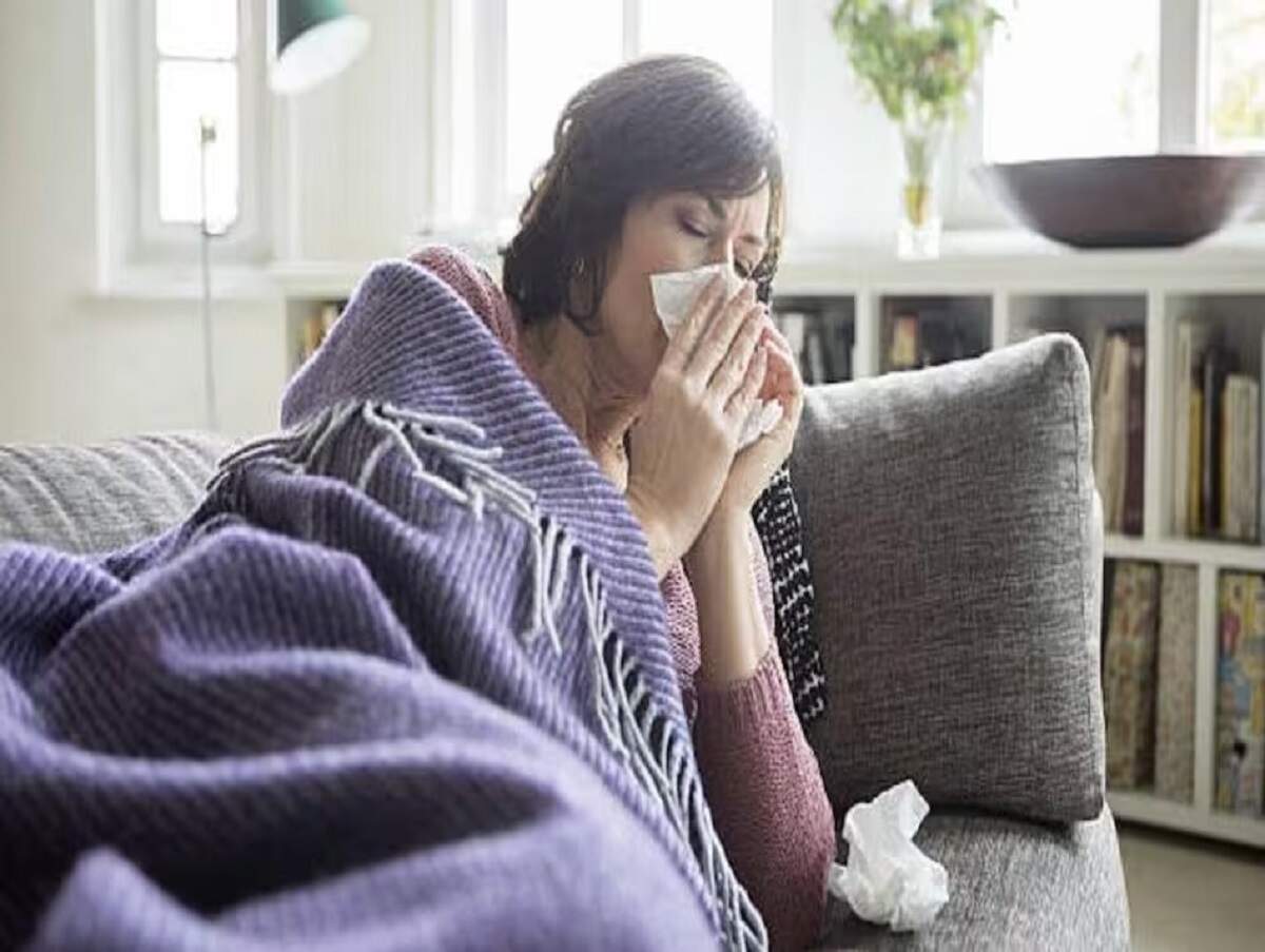 Health Tips: Do you start sneezing as soon as you wake up in the morning? Find out why.