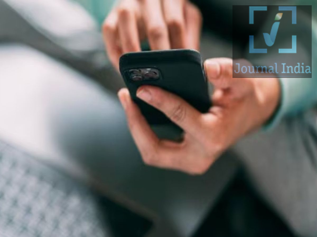 Phone Tips: Thieves won't be able to switch off your stolen phone&mdash;learn about this setting.