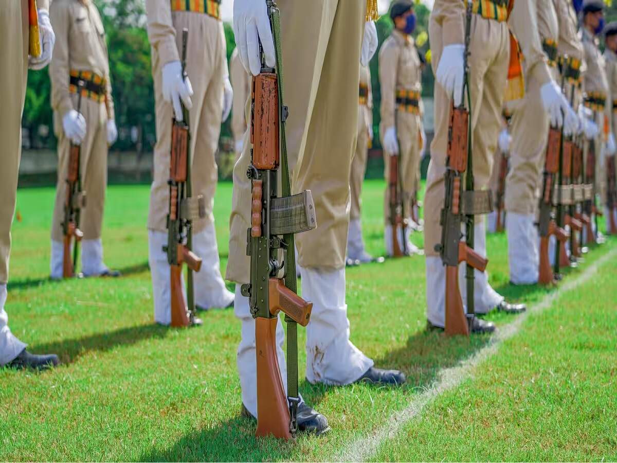 Jharkhand Home Guard Recruitment 2026 – An opportunity for Jharkhand youth who have passed classes 7 to 10 to secure a government job; here is how to apply.