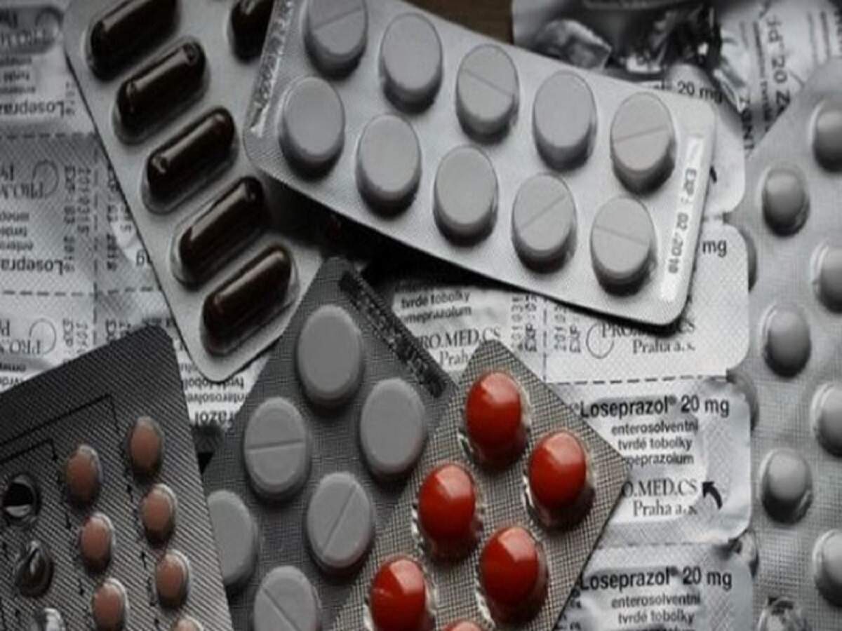 Vastu Tips: Let’s find out why keeping medicines at the head of the bed is discouraged in Vastu.